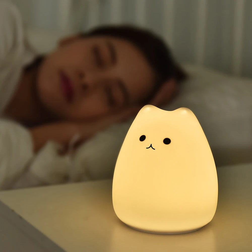 Cute Cat Night Light – 7-Color Silicone Touch Lamp for Kids & Bedroom
